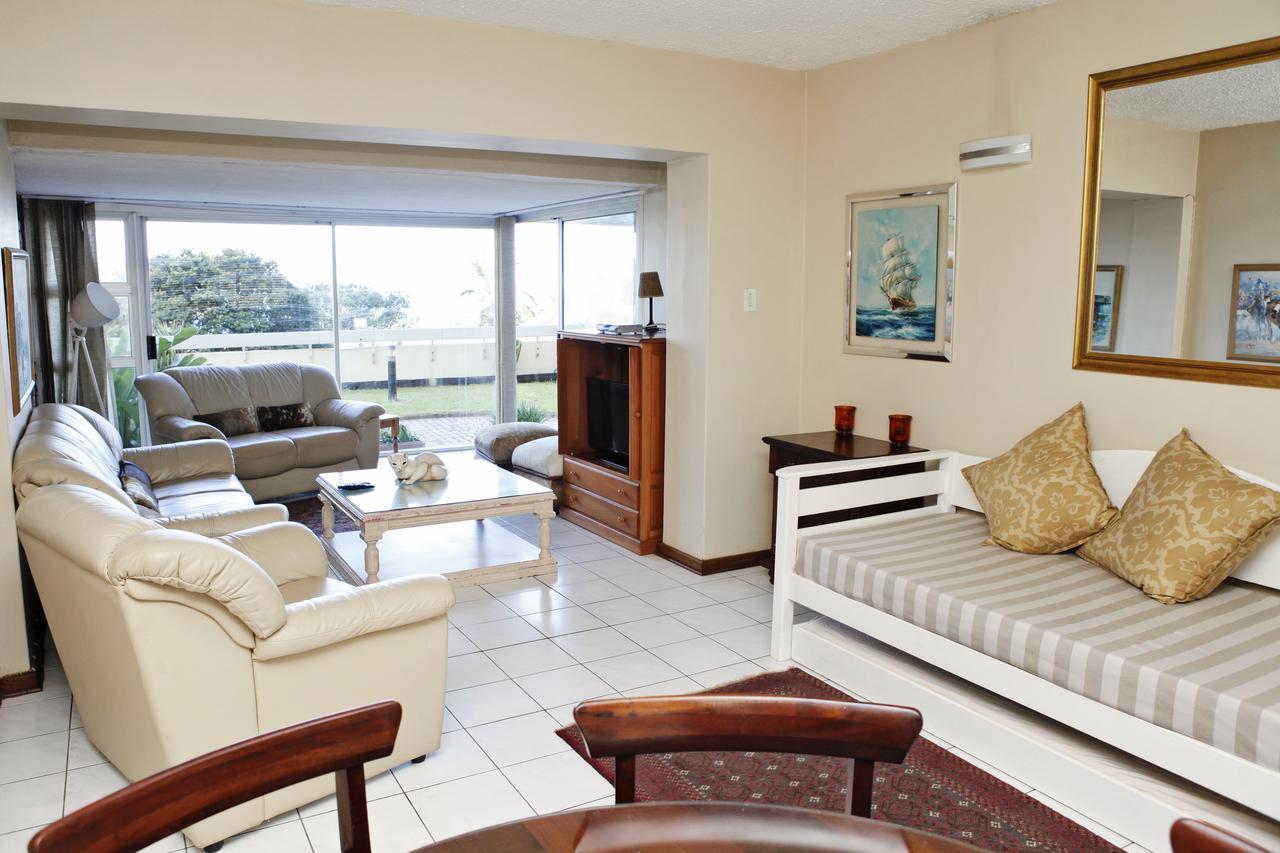 17 Stella Maris Seaside @ Van'S Apartment Amanzimtoti Exterior photo